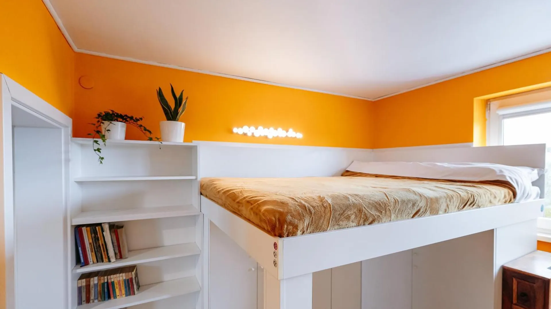 Colorama Rooftop Βουκουρέστι 0*,  Ρουμανία
